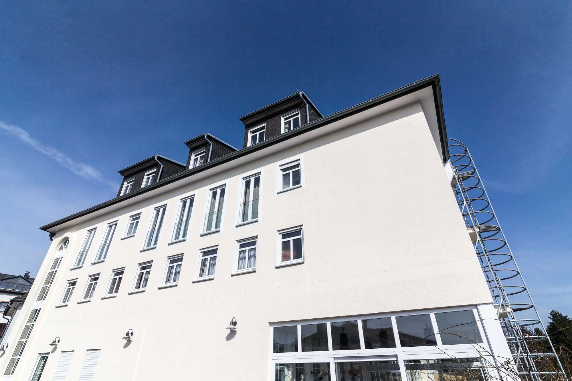 Hotel Schoene Aussicht Frankfurt nad Mohanem Exteriér fotografie