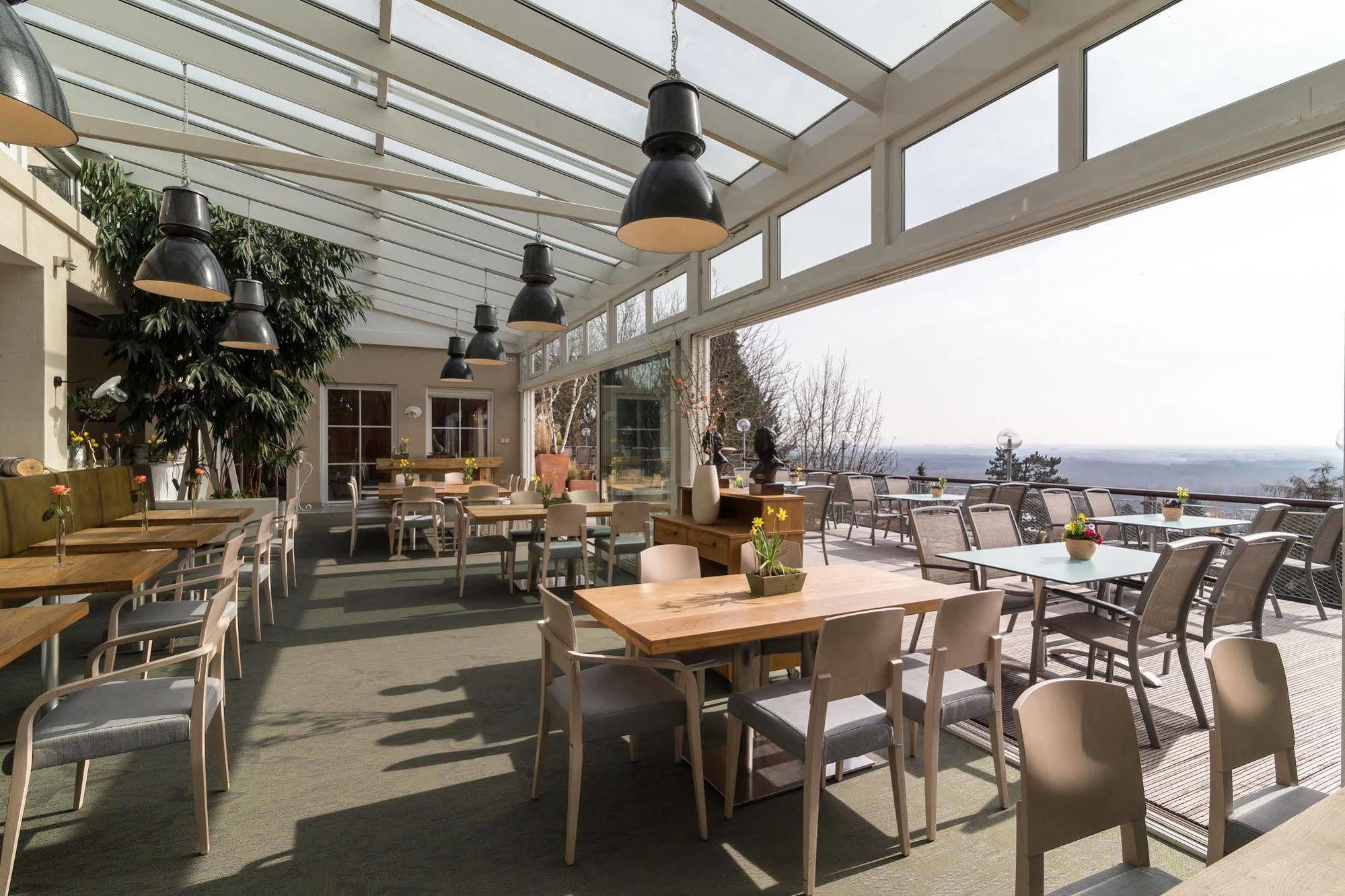 Hotel Schoene Aussicht Frankfurt nad Mohanem Exteriér fotografie