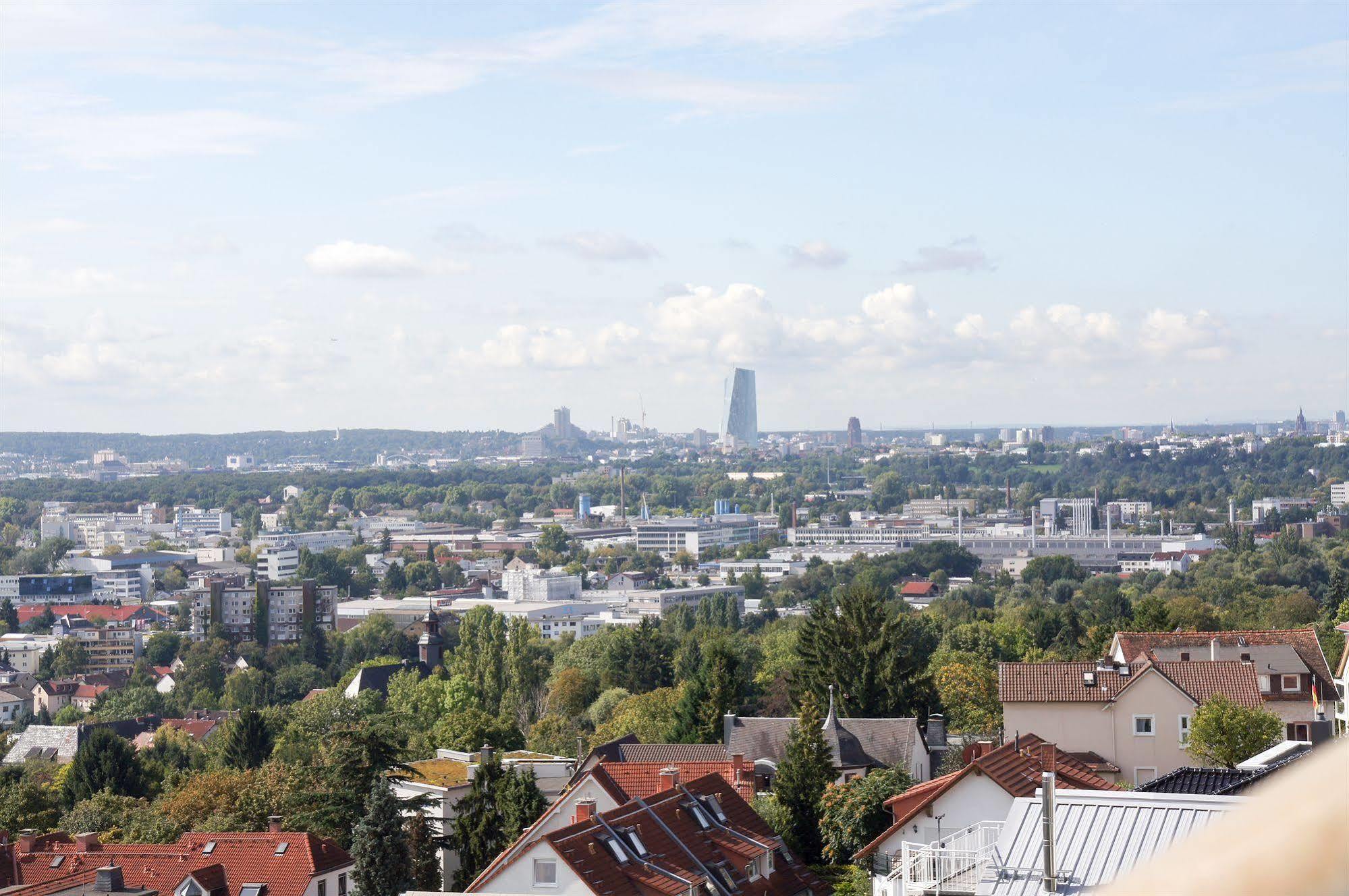 Hotel Schoene Aussicht Frankfurt nad Mohanem Exteriér fotografie